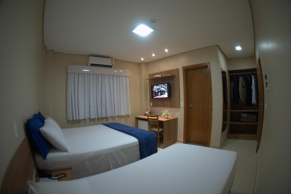 Hotel Portal Da Amazonia Várzea Grande Habitación foto